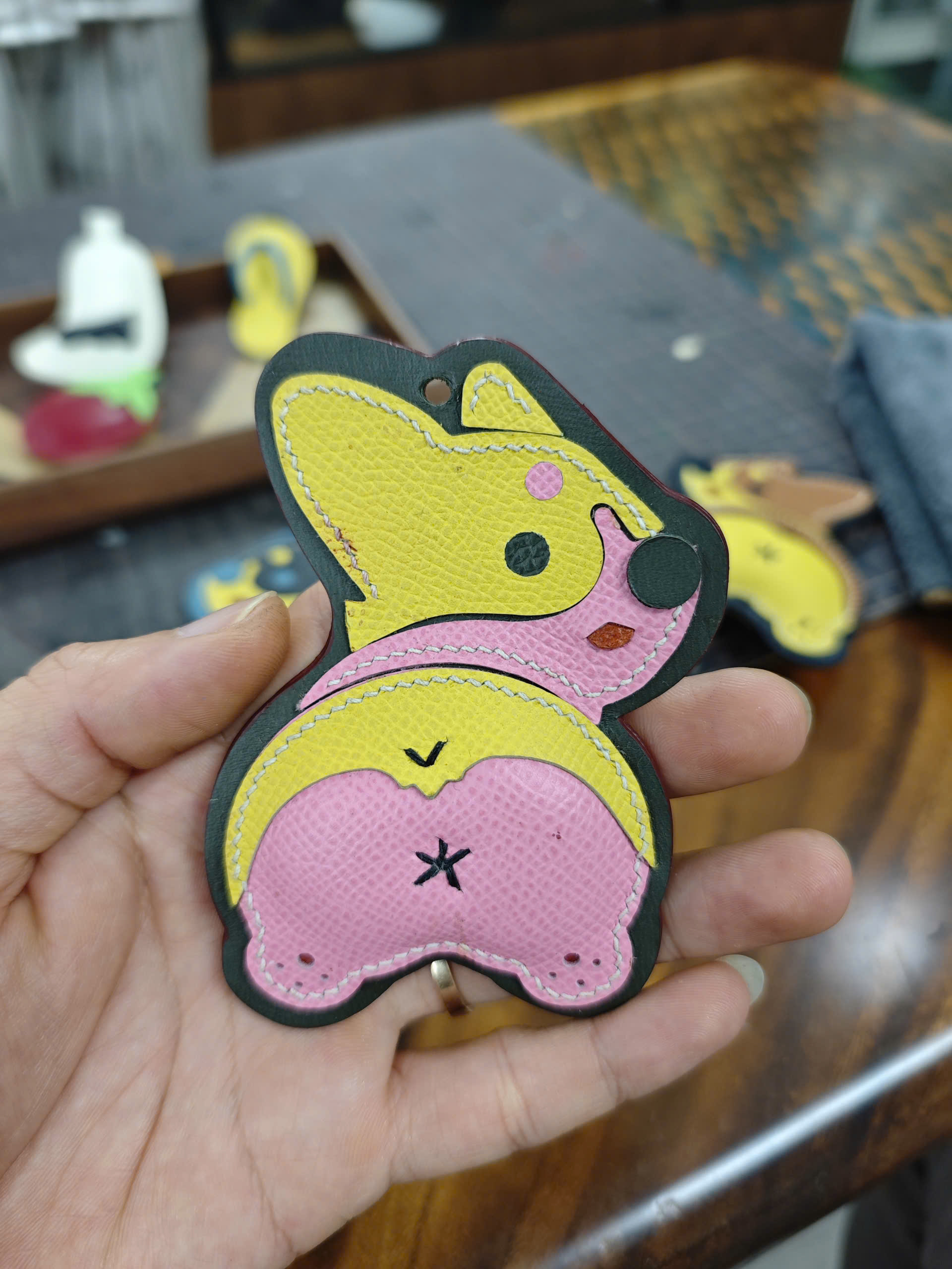 Charm Da Hình Chó Corgi - Ảnh 5